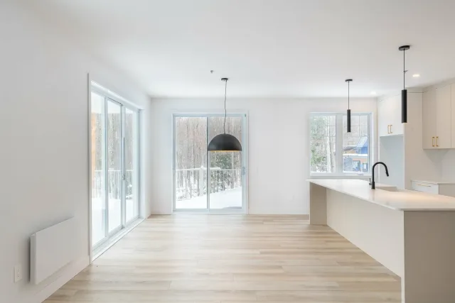 Appartement vendu, Bromont