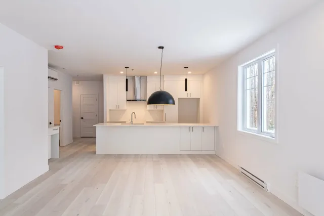 Appartement vendu, Bromont
