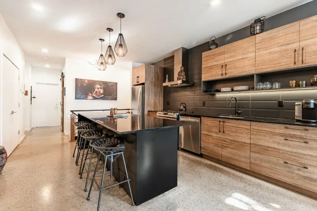Appartement vendu, Ville-Marie
