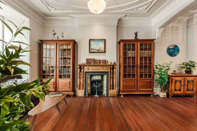 Duplex vendu, Le Plateau-Mont-Royal