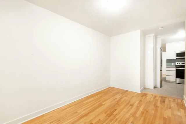 Triplex vendu, Le Plateau-Mont-Royal
