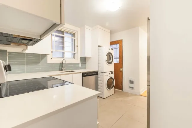 Triplex vendu, Le Plateau-Mont-Royal