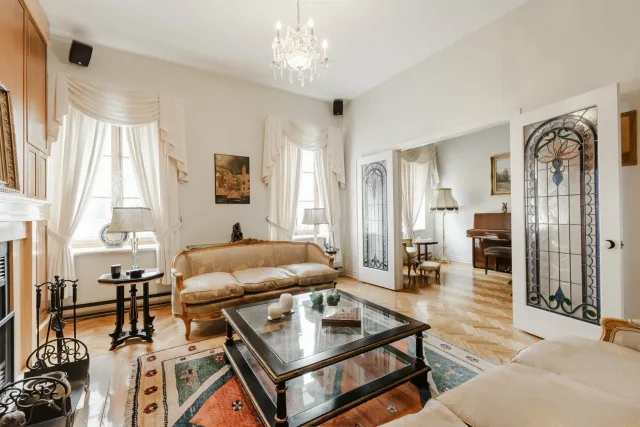 Appartement vendu, Ville-Marie