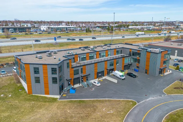 Condo commercial vendu, Sainte-Julie