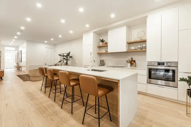 Appartement vendu, Ville-Marie