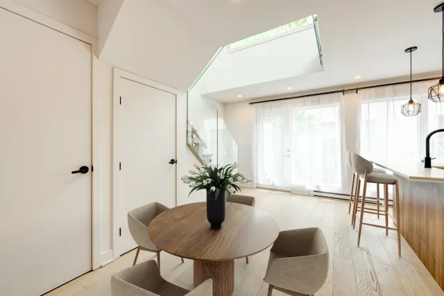 Appartement vendu, Ville-Marie