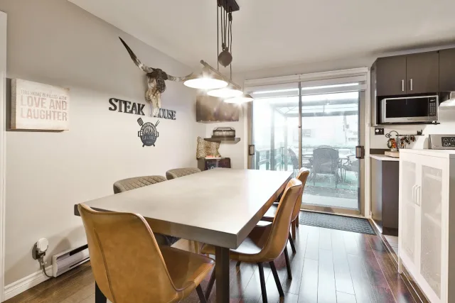 Quadruplex vendu, Le Vieux-Longueuil