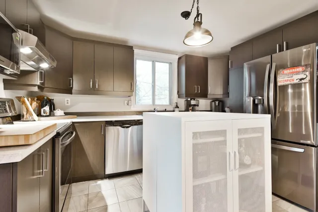 Quadruplex vendu, Le Vieux-Longueuil