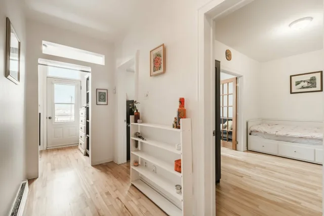 Appartement vendu, Ville-Marie