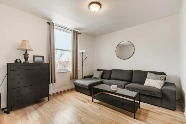 Appartement vendu, Ville-Marie