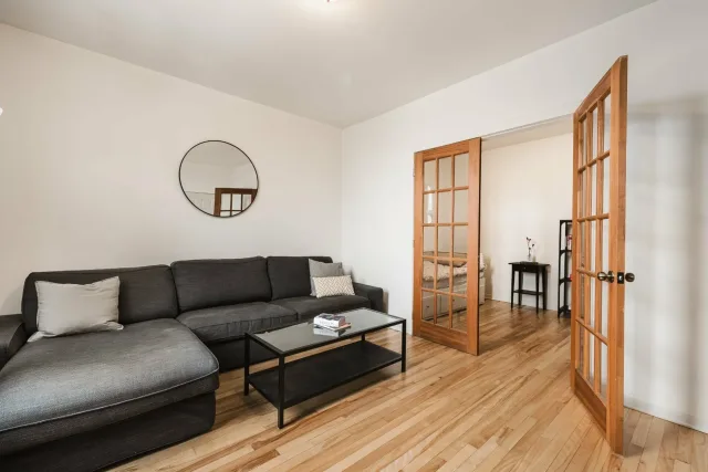 Appartement vendu, Ville-Marie