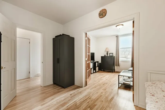 Appartement vendu, Ville-Marie