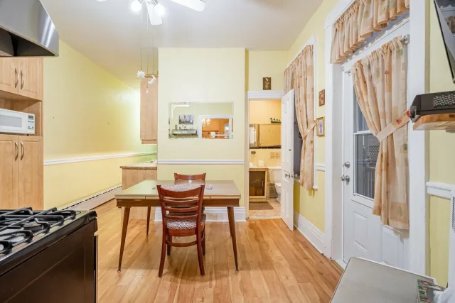 Triplex vendu, Le Plateau-Mont-Royal