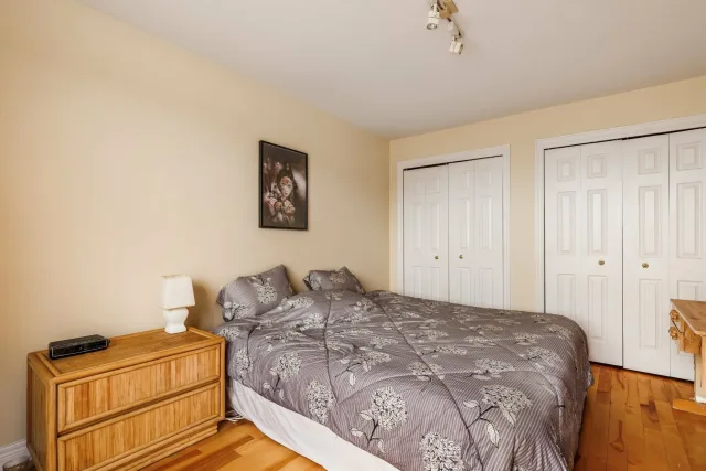Appartement vendu, Ville-Marie