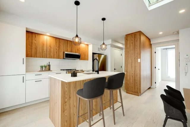 Appartement vendu, Ville-Marie