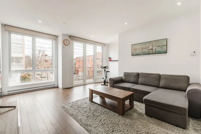 Appartement vendu, Outremont