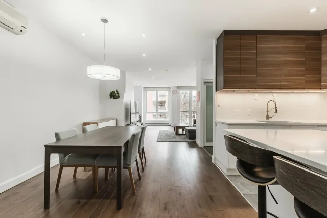 Appartement vendu, Outremont