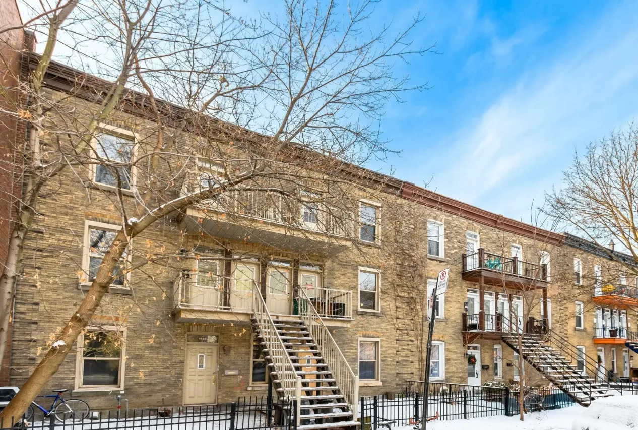 Duplex vendu, Le Plateau-Mont-Royal