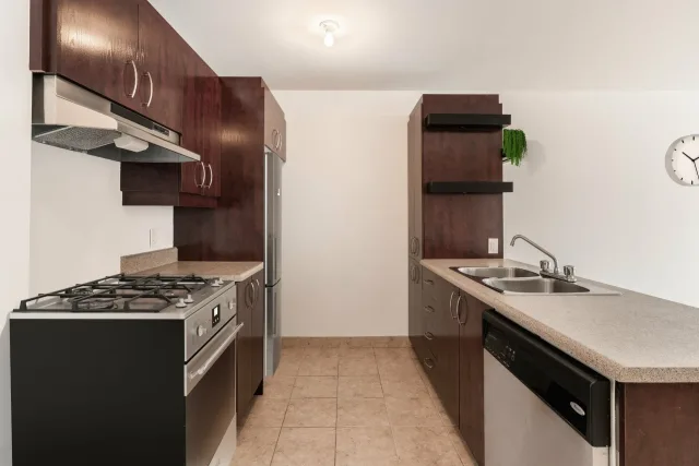 Appartement vendu, Ville-Marie