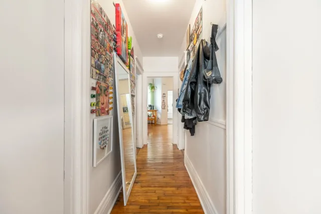Plex vendu, Le Plateau-Mont-Royal