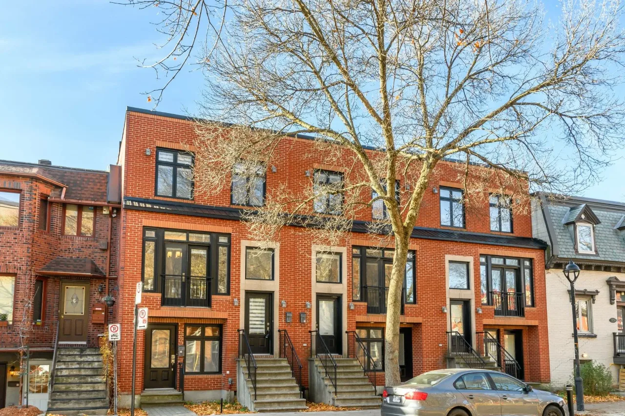 Duplex vendu, Le Plateau-Mont-Royal