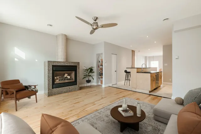Duplex vendu, Le Plateau-Mont-Royal