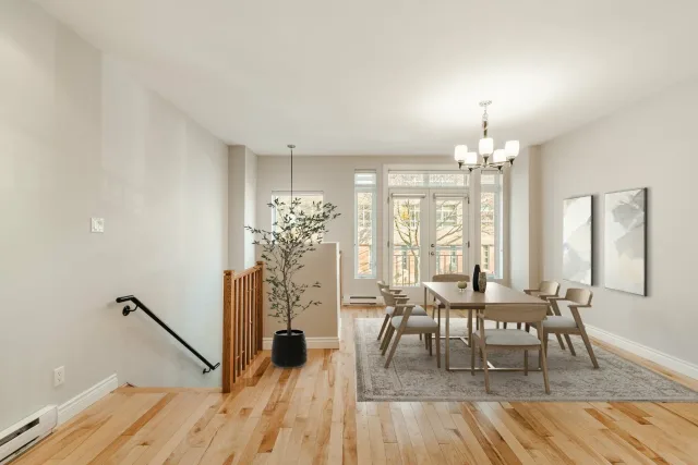 Duplex vendu, Le Plateau-Mont-Royal