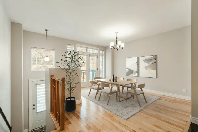 Duplex vendu, Le Plateau-Mont-Royal