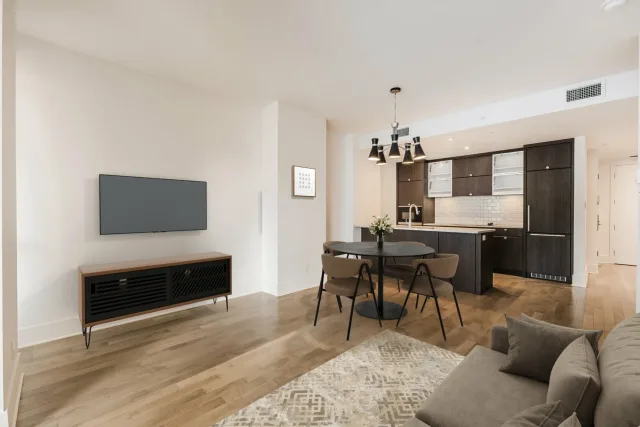 Appartement vendu, Ville-Marie