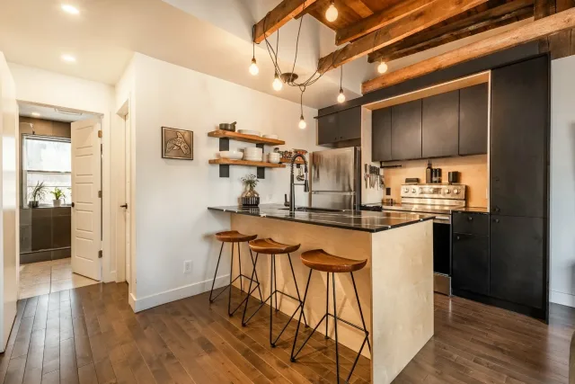 Appartement vendu, Ville-Marie