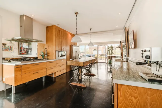 Plex vendu, Le Plateau-Mont-Royal