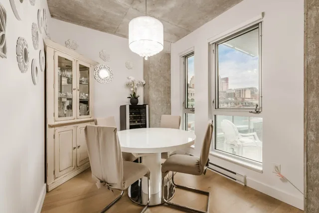 Appartement vendu, Ville-Marie