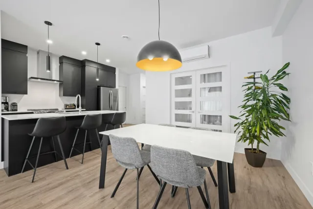 Appartement vendu, Bromont