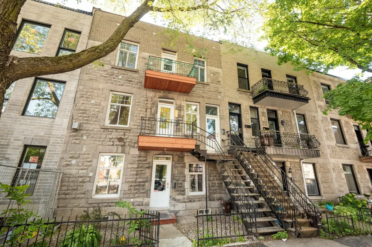 Triplex vendu, Le Plateau-Mont-Royal