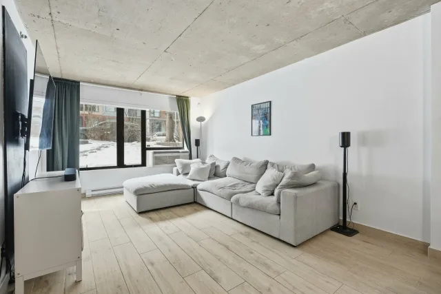 Appartement vendu, Ville-Marie