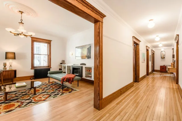 Appartement vendu, Ville-Marie