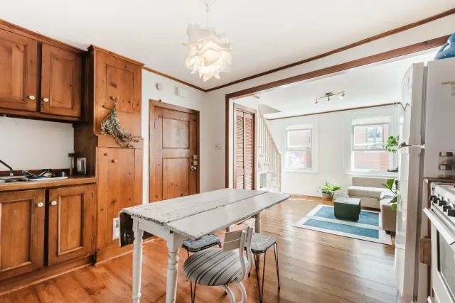 Triplex vendu, Le Plateau-Mont-Royal