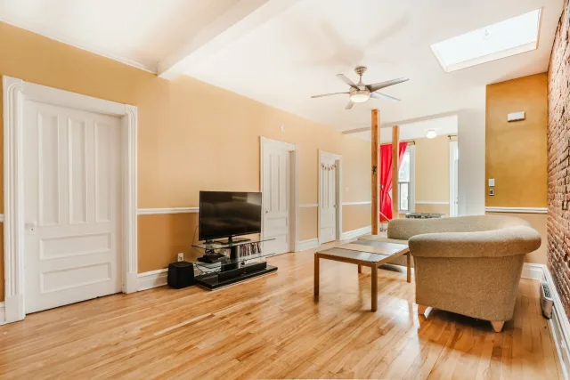 Triplex vendu, Le Plateau-Mont-Royal