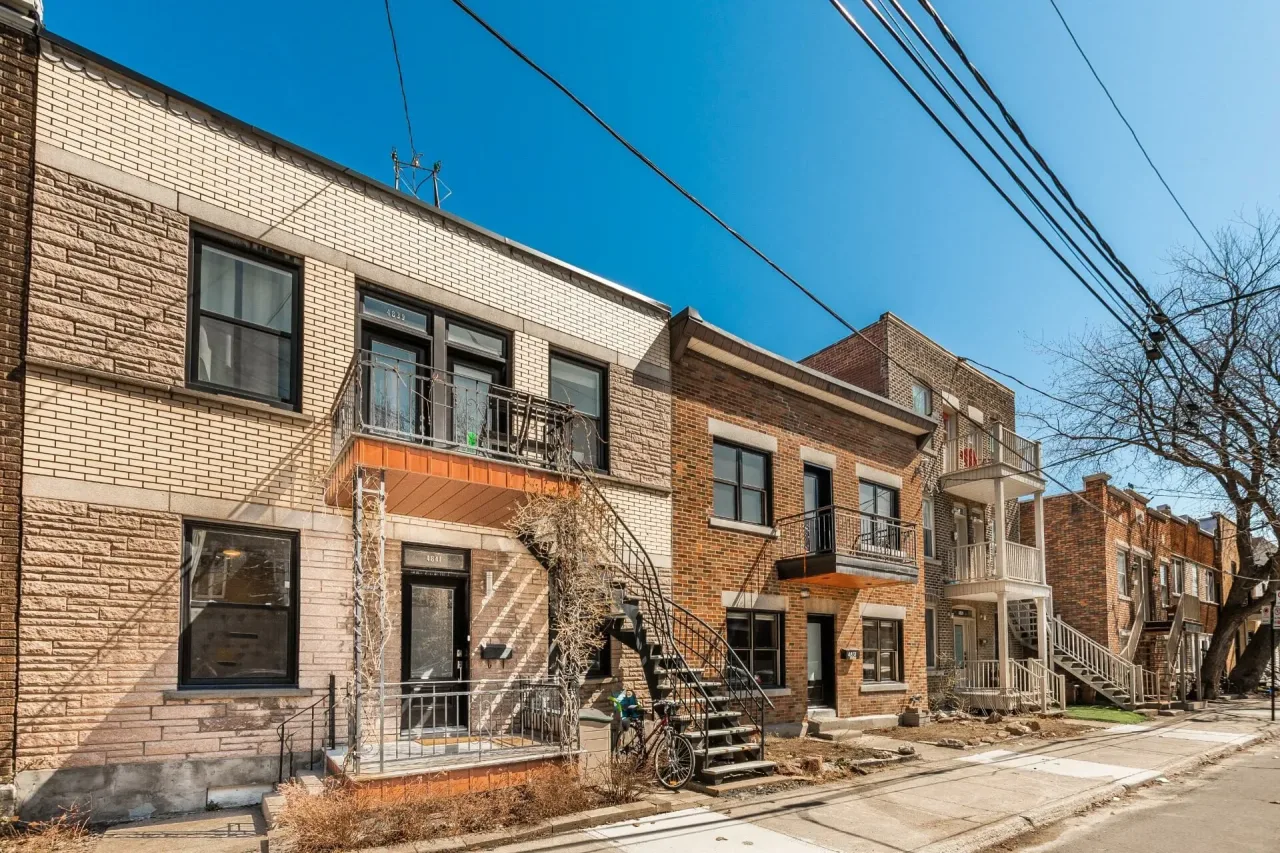 Duplex vendu, Le Plateau-Mont-Royal