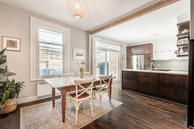 Duplex vendu, Le Plateau-Mont-Royal