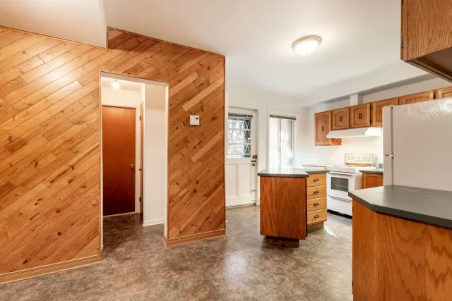 Duplex vendu, Le Plateau-Mont-Royal