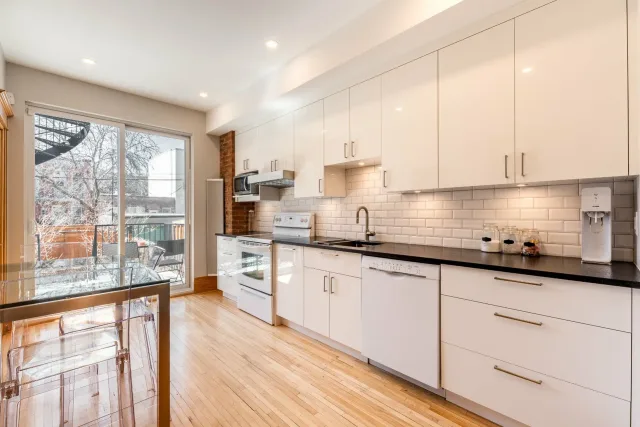 Triplex vendu, Villeray/Saint-Michel/Parc-Extension
