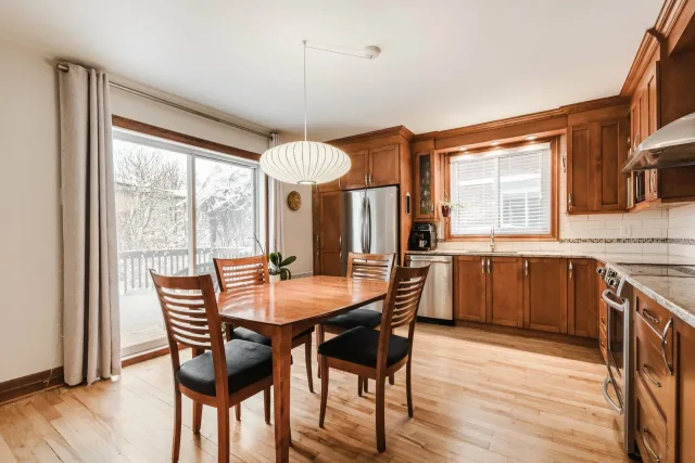 Triplex vendu, Rosemont/La Petite-Patrie