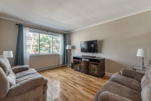 Triplex vendu, Rosemont/La Petite-Patrie