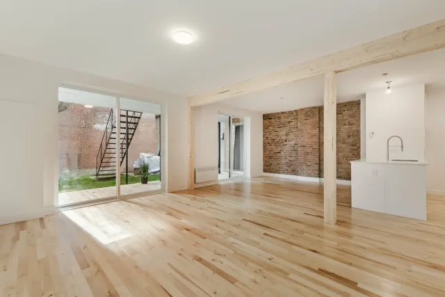 Triplex vendu, Le Plateau-Mont-Royal