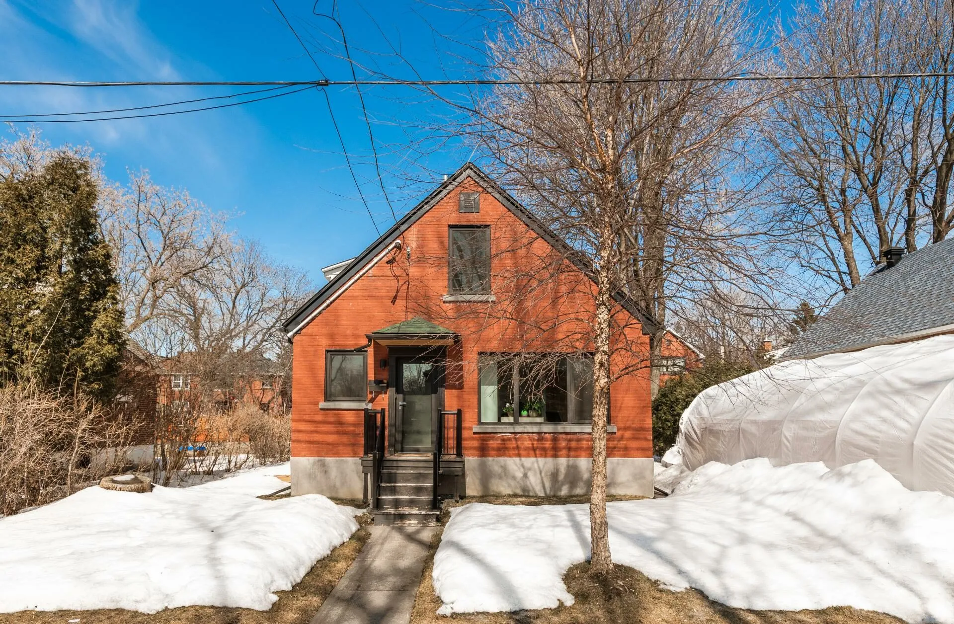 Maison à étages vendue, Côte-des-Neiges/Notre-Dame-de-Grâce