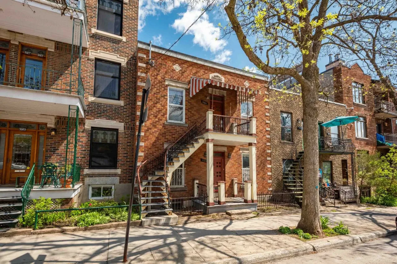 Duplex vendu, Le Plateau-Mont-Royal