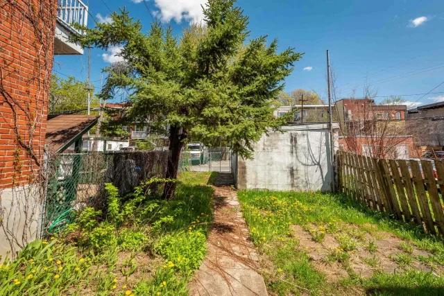 Duplex vendu, Le Plateau-Mont-Royal