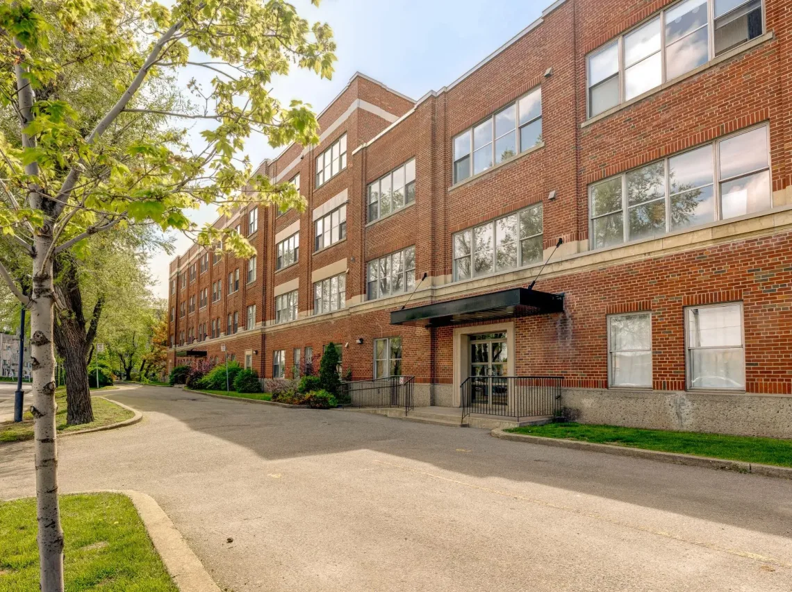 Appartement vendu, Lachine