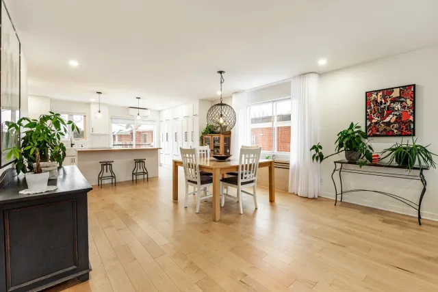 Duplex vendu, Ahuntsic-Cartierville